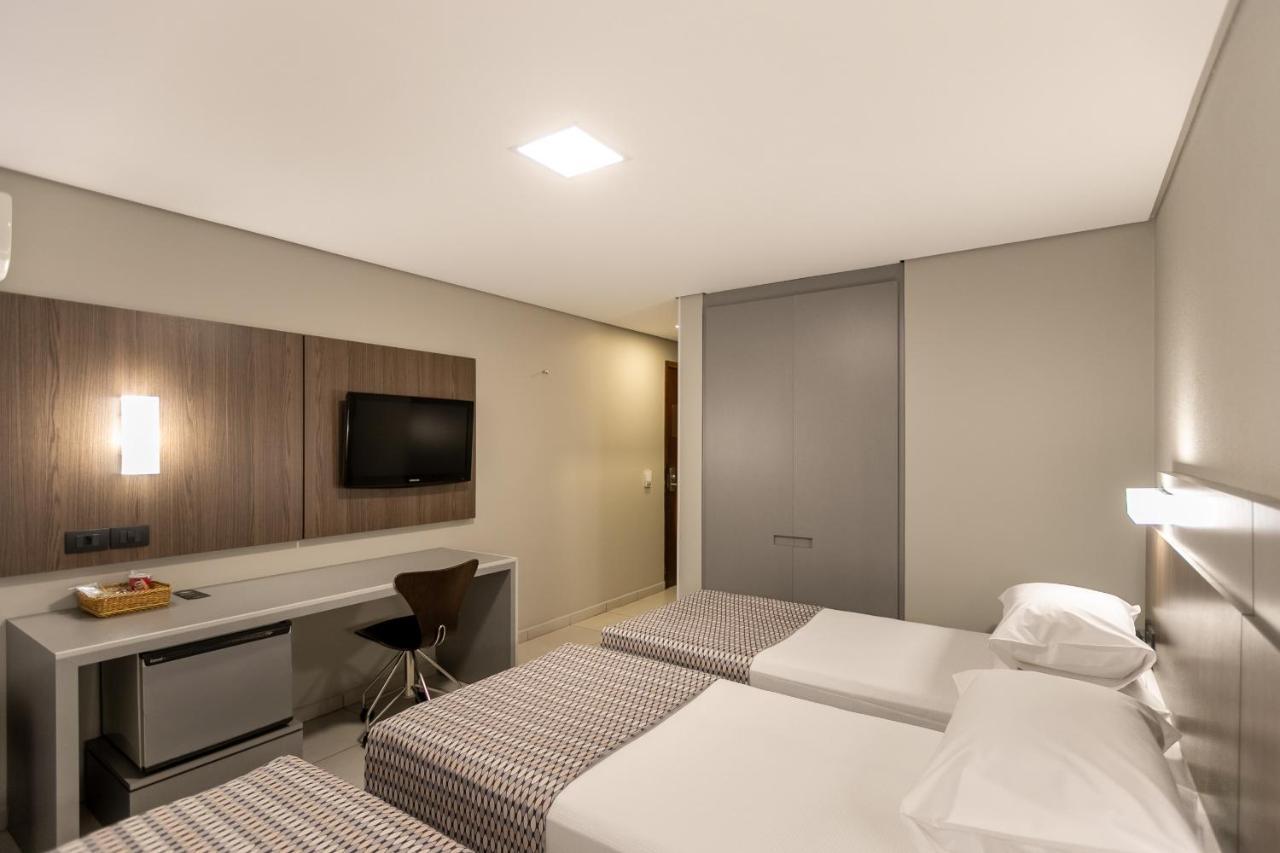 Hotel Saint Emilion By Atlantica à Curitiba Extérieur photo