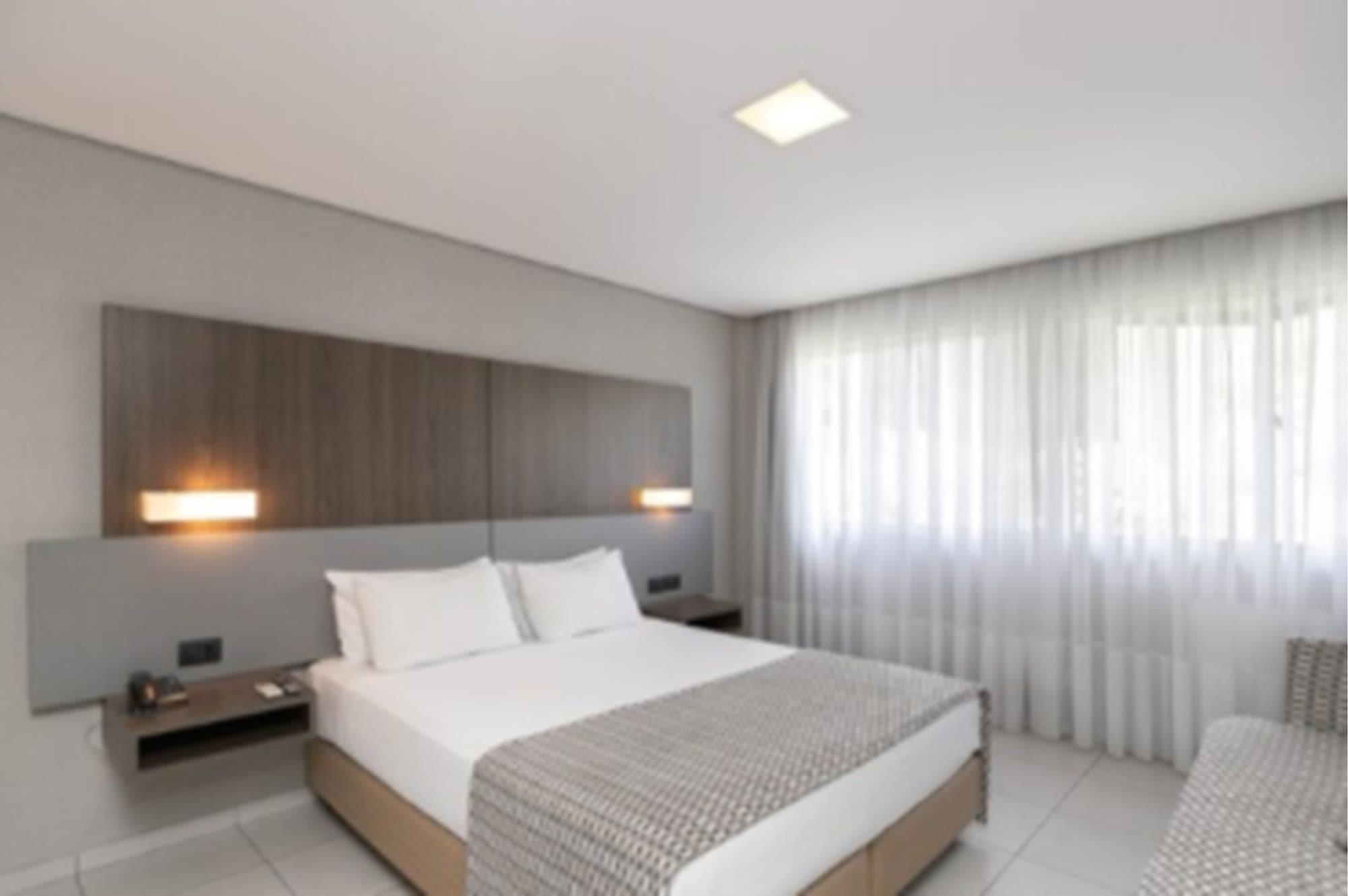 Hotel Saint Emilion By Atlantica à Curitiba Extérieur photo