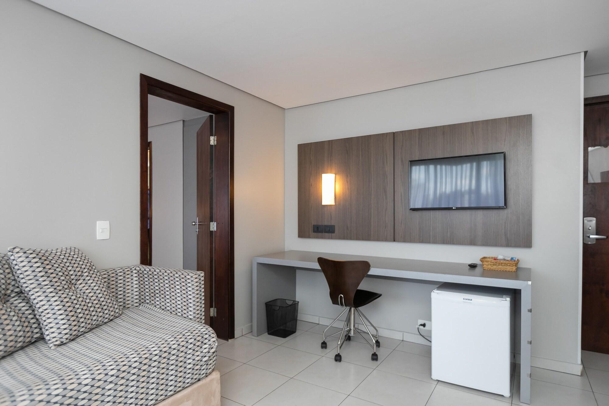 Hotel Saint Emilion By Atlantica à Curitiba Extérieur photo