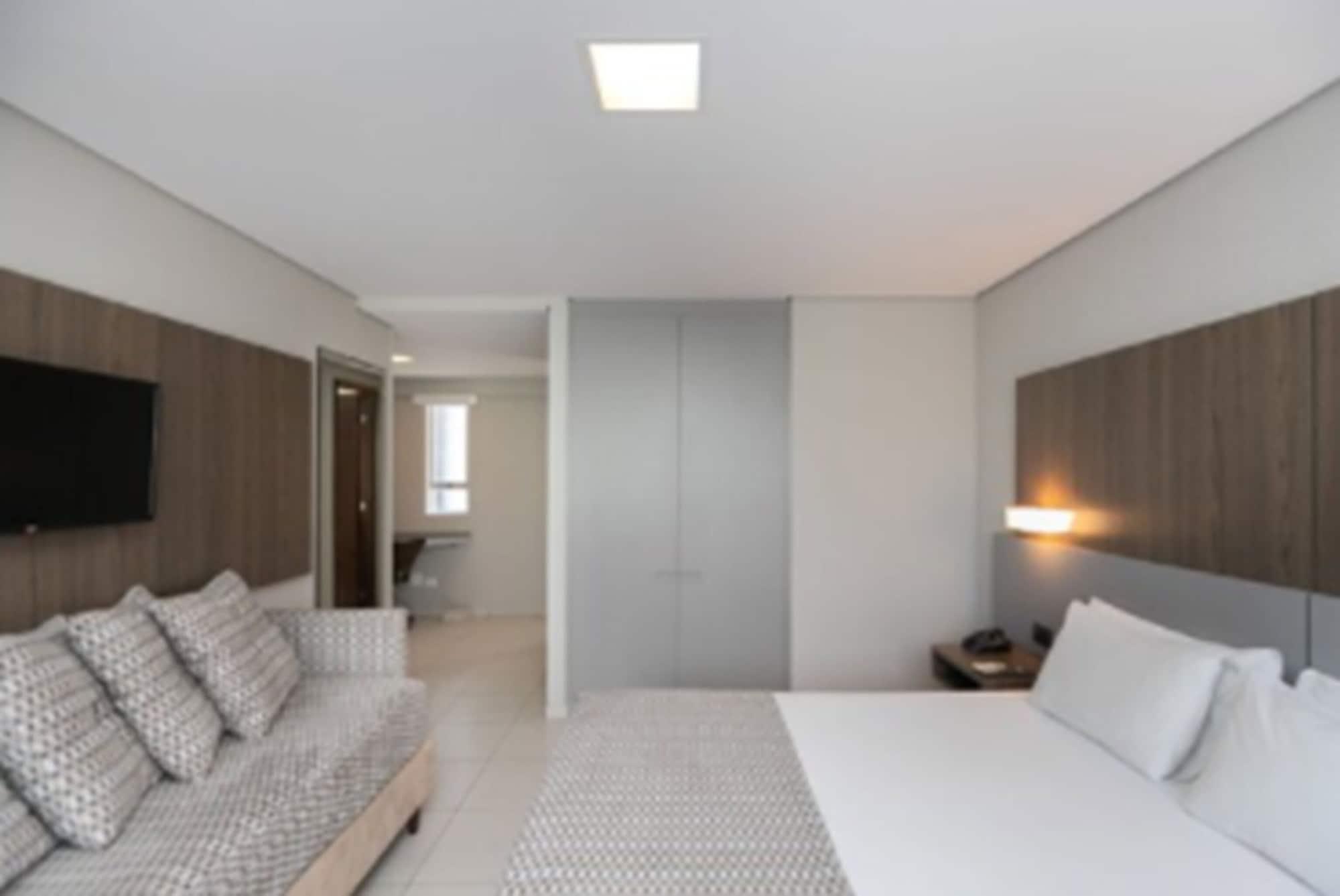 Hotel Saint Emilion By Atlantica à Curitiba Extérieur photo