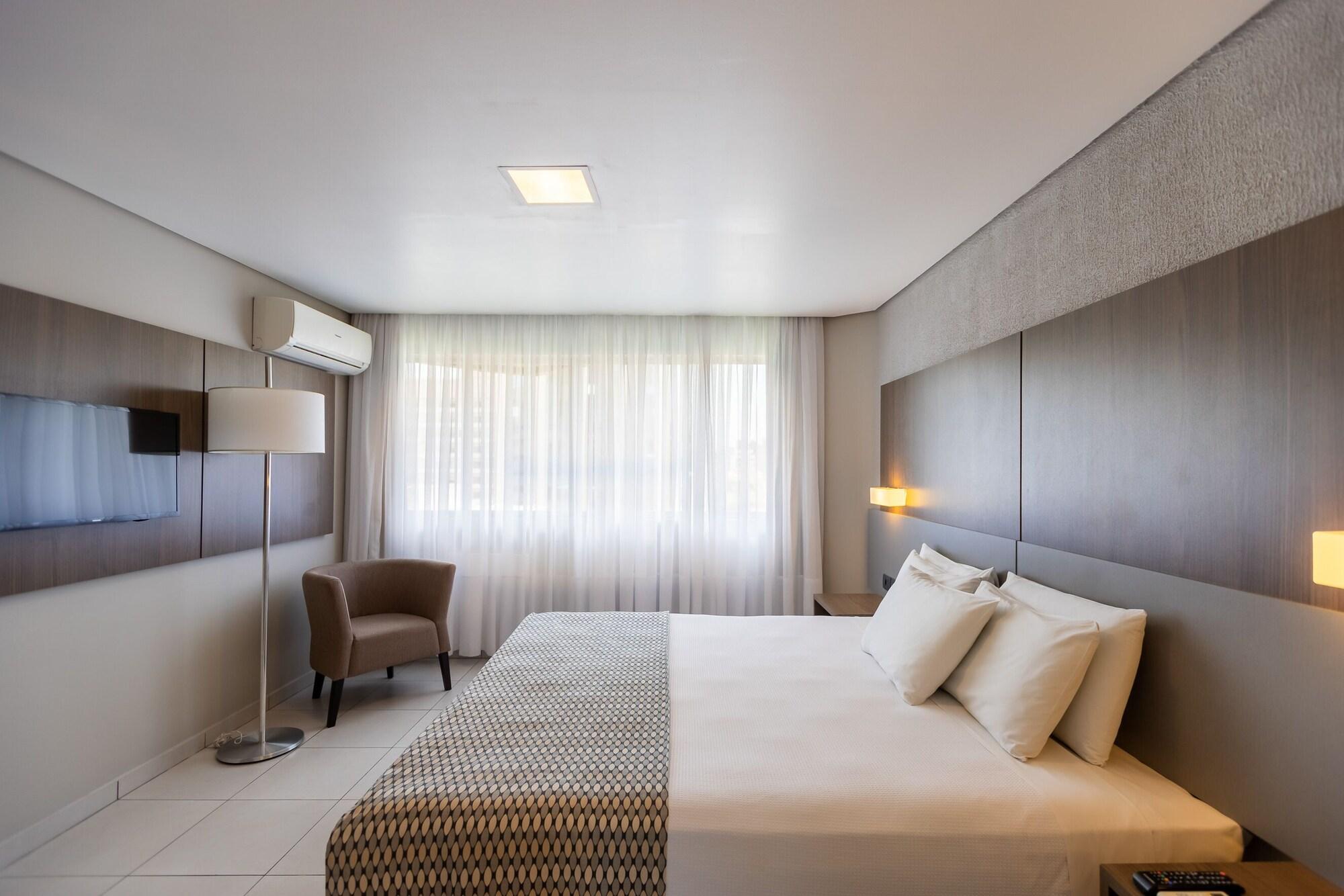 Hotel Saint Emilion By Atlantica à Curitiba Extérieur photo